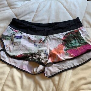 Printed Lululemon shorts